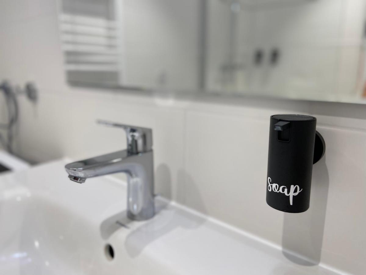 Timmendomizil - Schoene Ferienwohnung In Bester Lage - Sonnenseite Timmendorfer Strand Kültér fotó