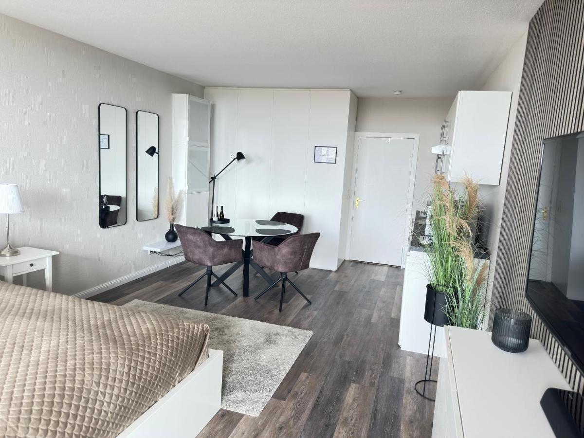 Timmendomizil - Schoene Ferienwohnung In Bester Lage - Sonnenseite Timmendorfer Strand Kültér fotó